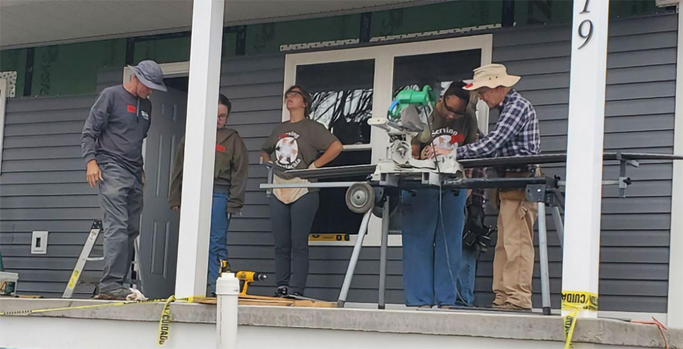 Students at Habitat for Humanity