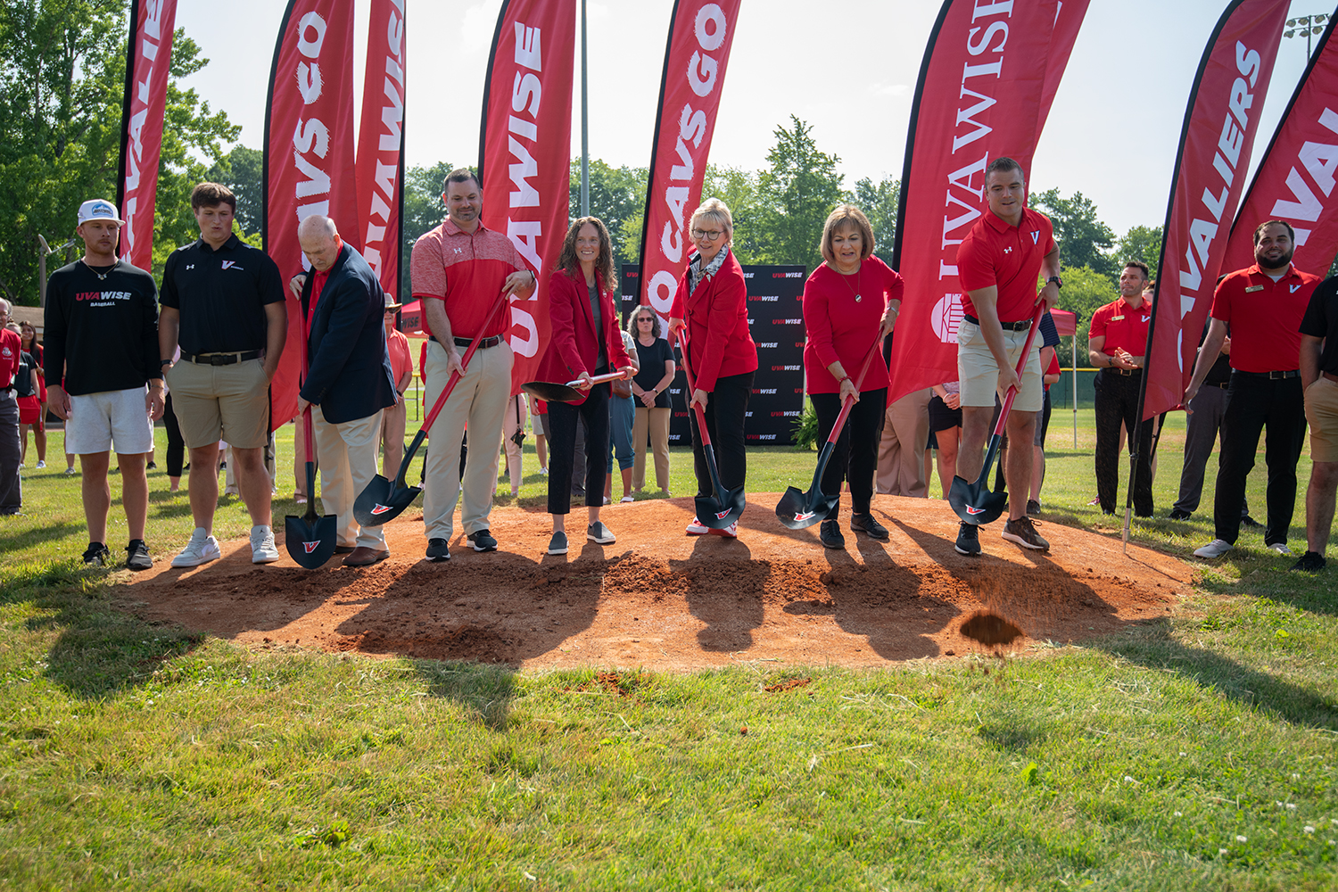 Lewey Lee, Erik Lemley, Kendall Rainey, Chancellor Henry, Rhonda Perkins, Brandon Costa breaking ground for baseball field